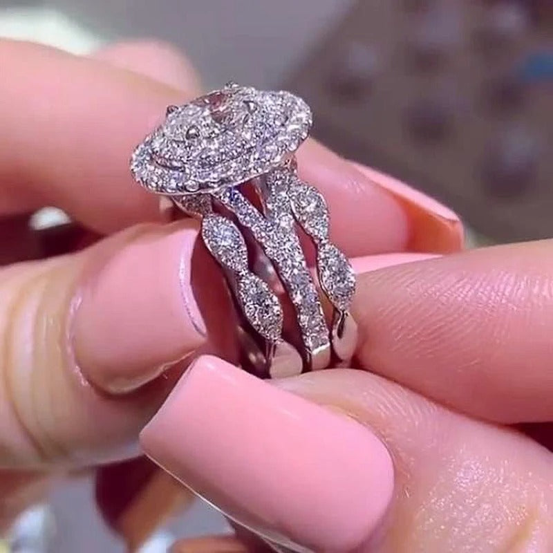 Ring Set – Luxury Crystal Embrace