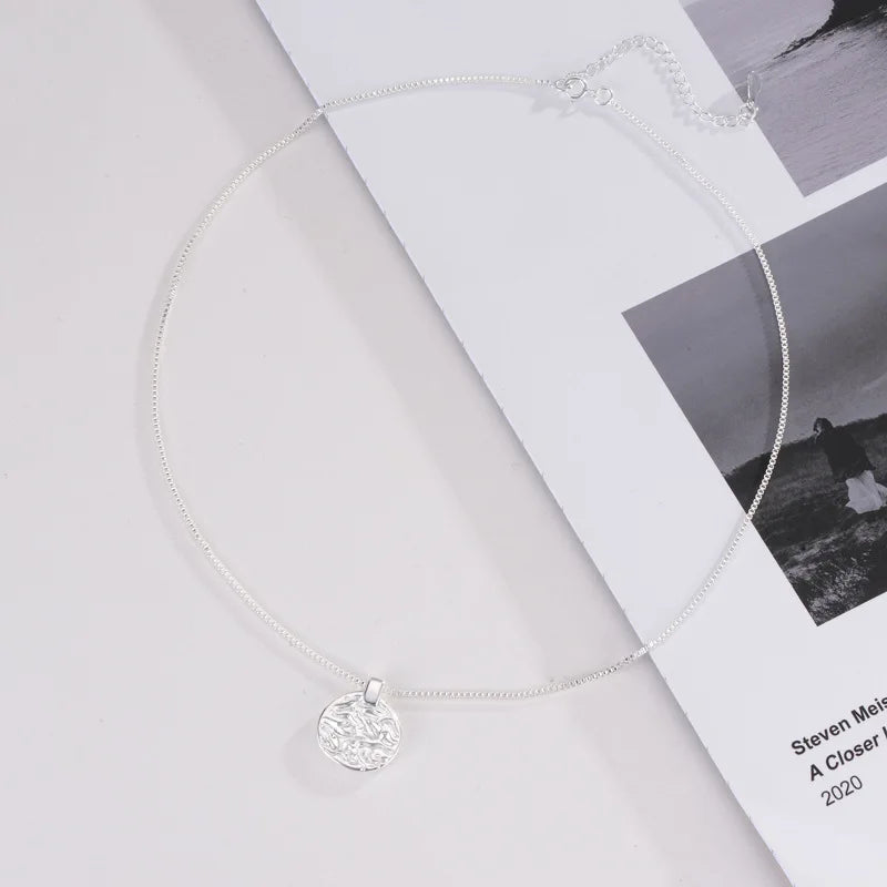 Necklace Elegant Round Silver