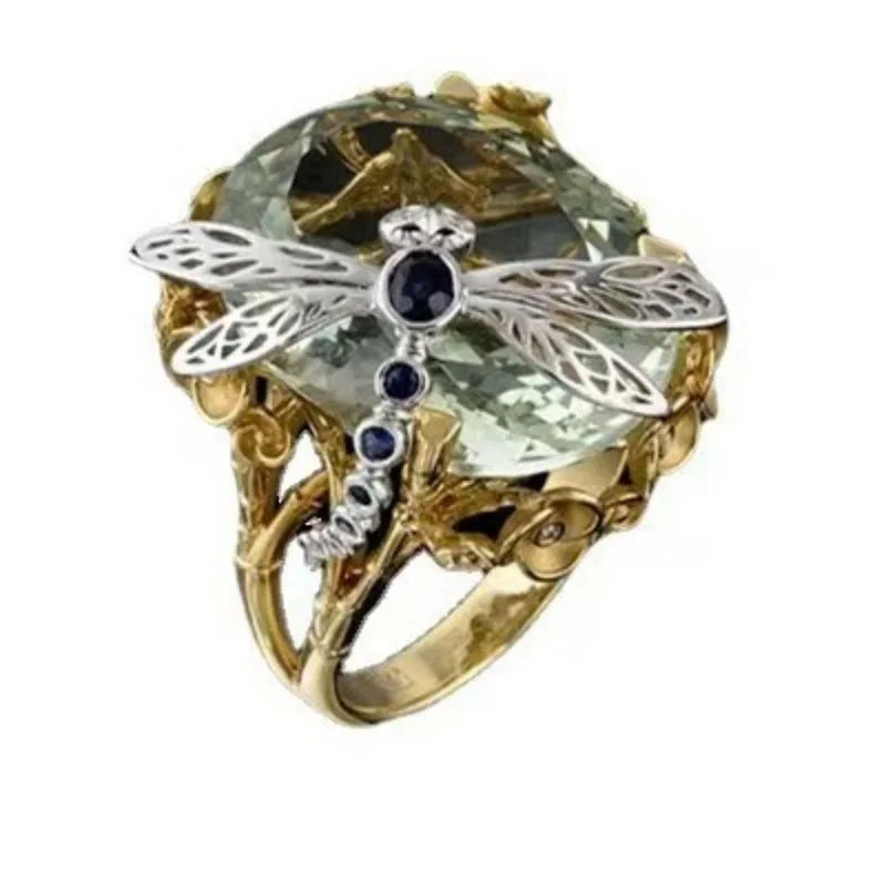 Ring – Golden Dragonfly Char