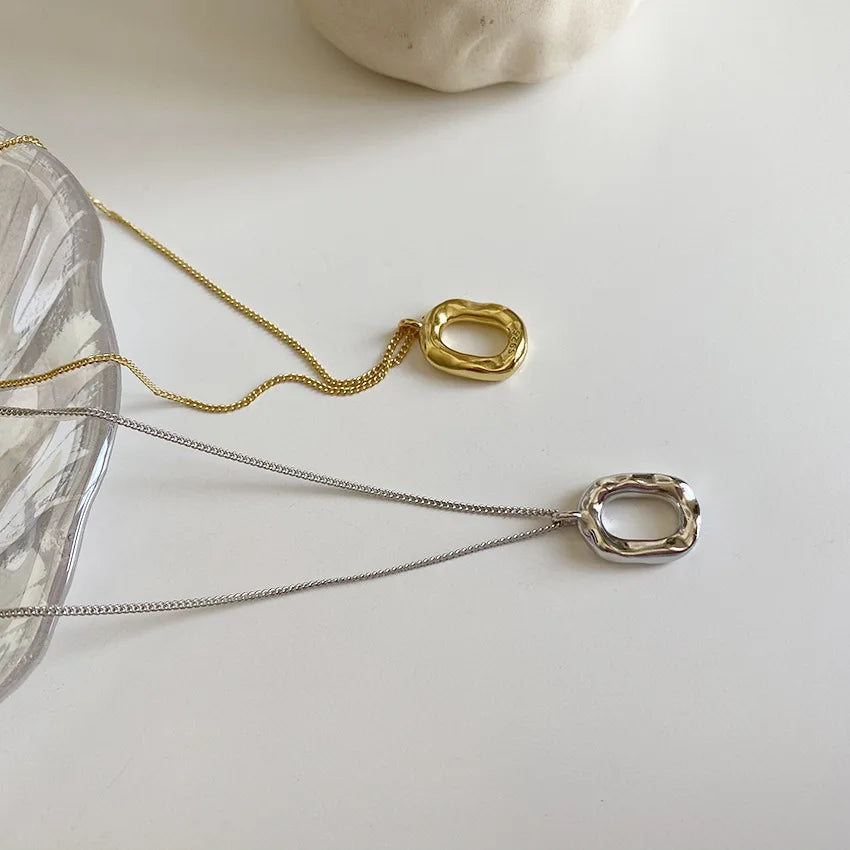 Pendant Necklace Refined Oval