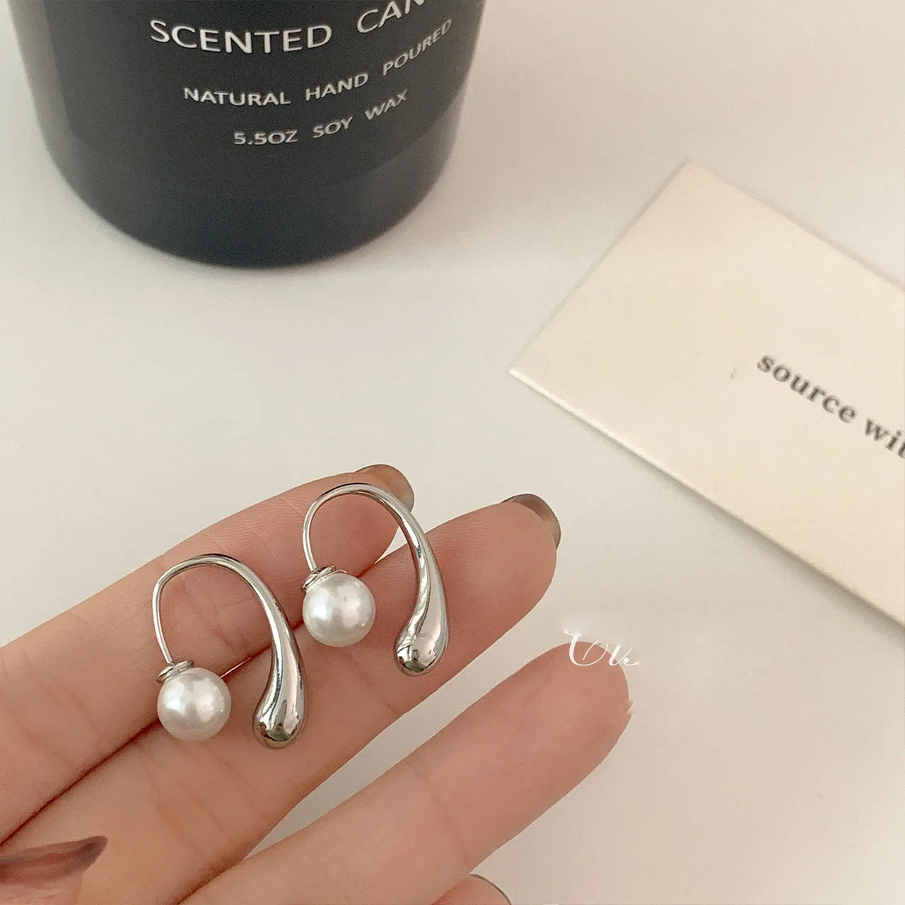Classic Pearl Earrings