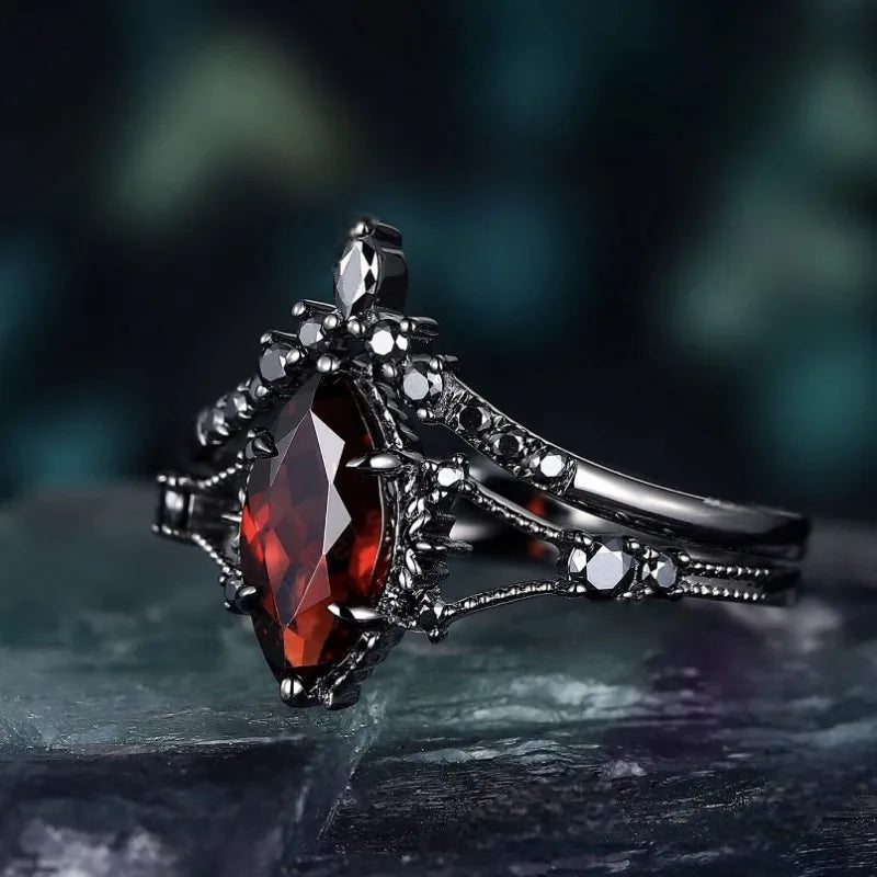Ring – Black Ruby Majesty