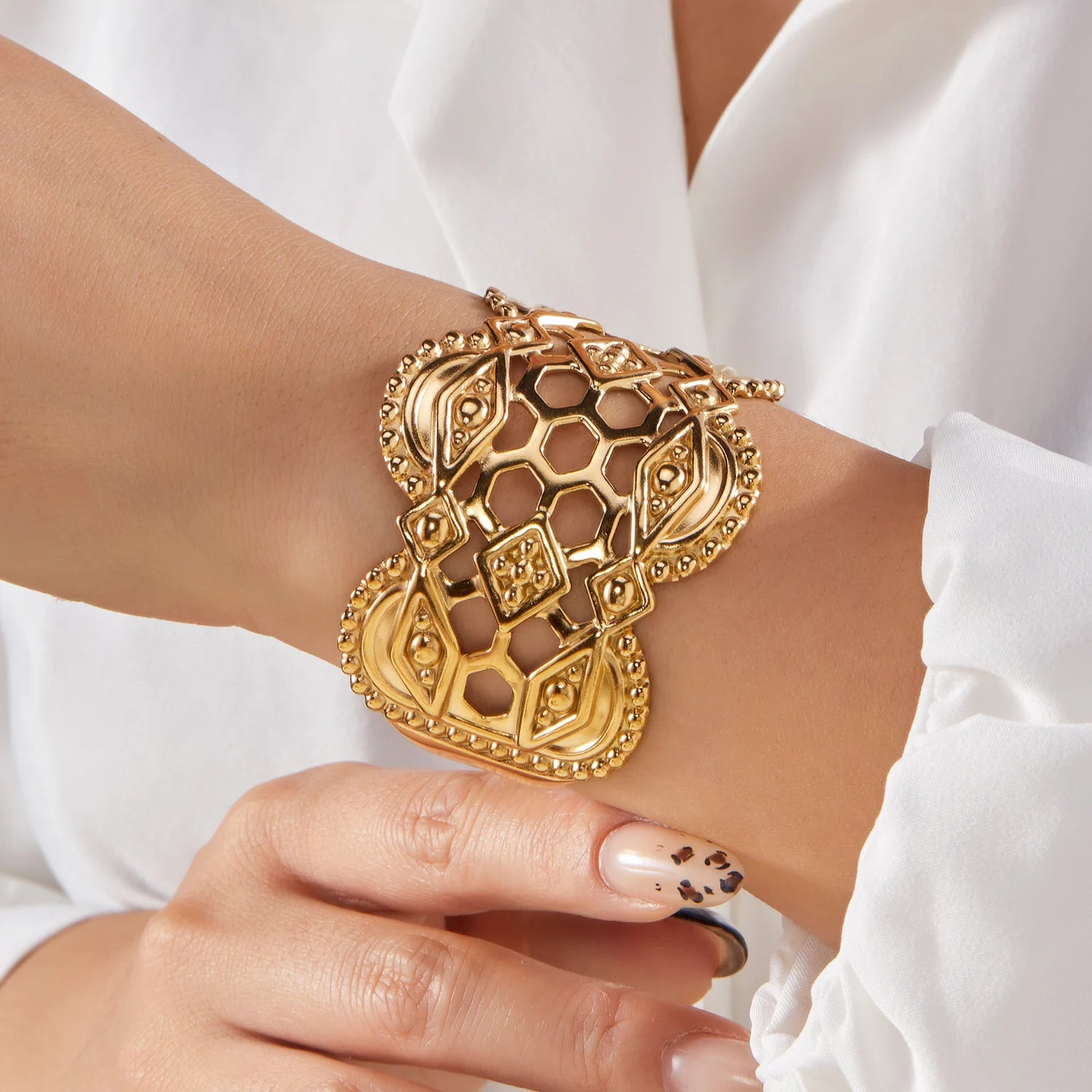 Bracelet Vintage Inspired Golden