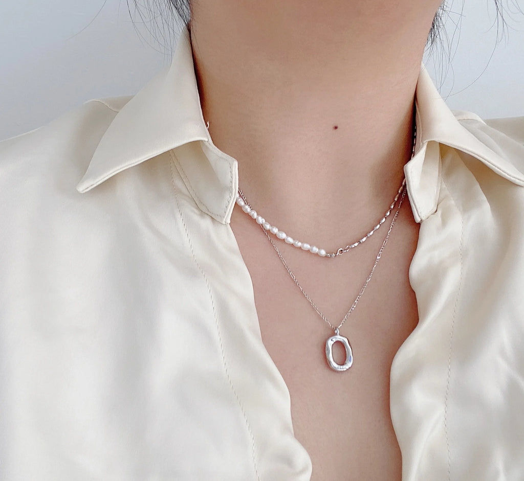 Pendant Necklace Refined Oval