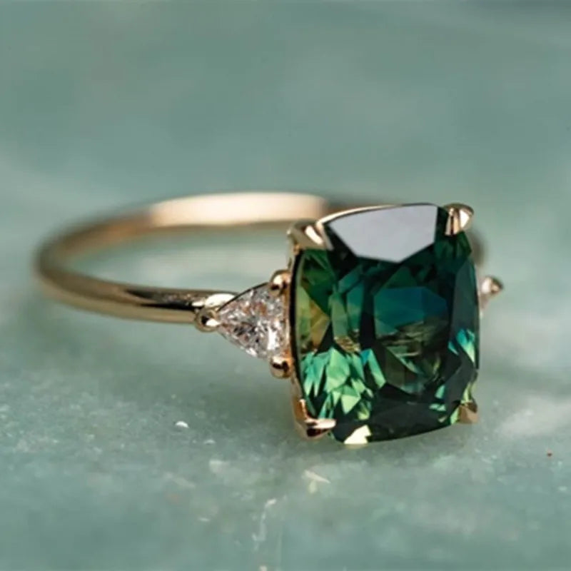 Glamorous Emerald Golden Square Ring