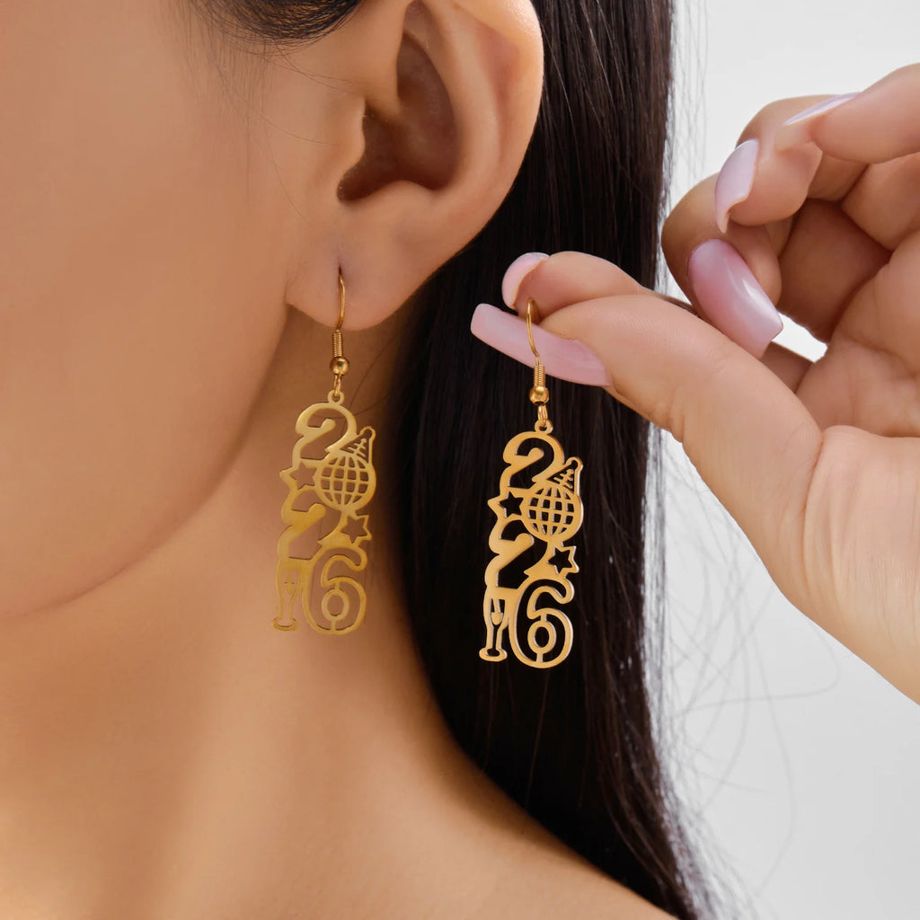 Earrings – 2026 Gold Sparkle