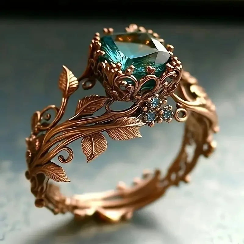 Golden Emerald Vine Ring