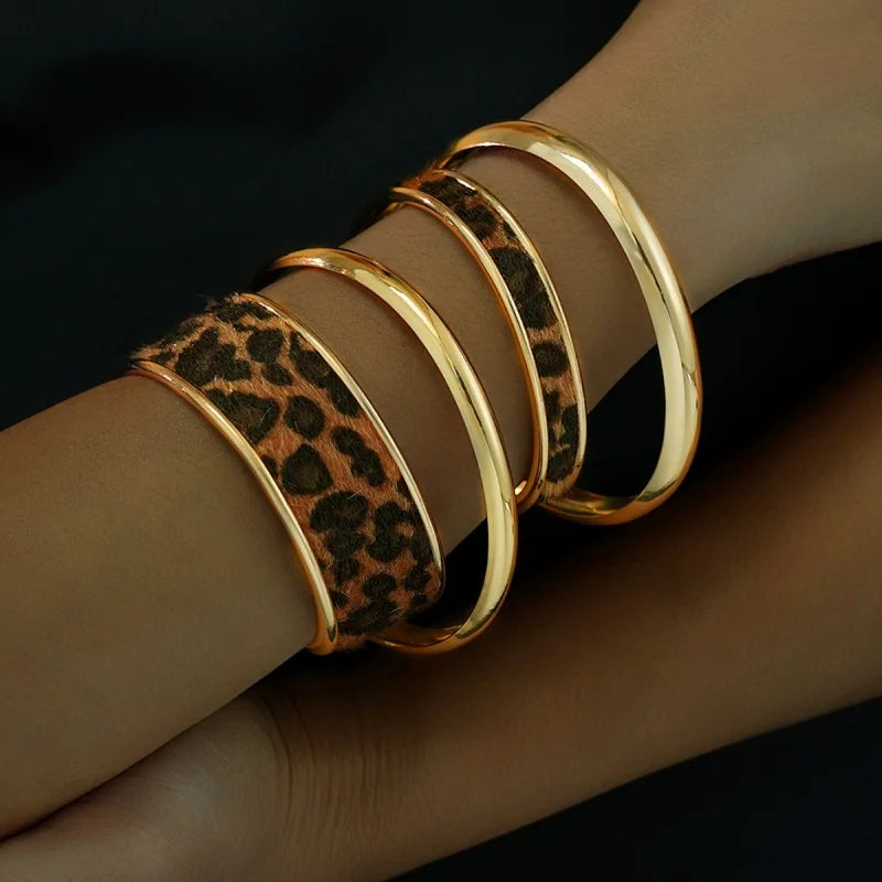 Chic Layered Golden Leopard Bracelet Set
