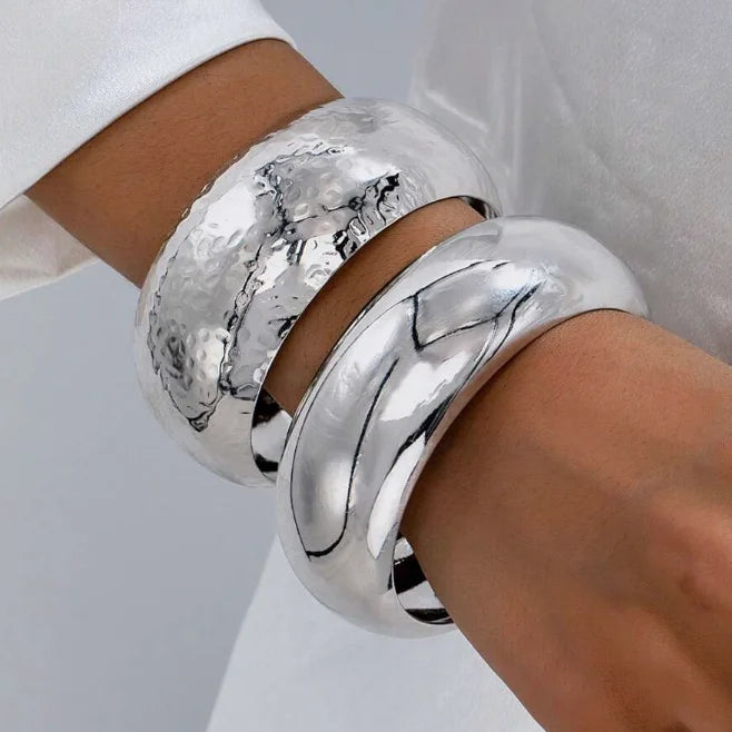 Bangle Bracelet Bold Elegant