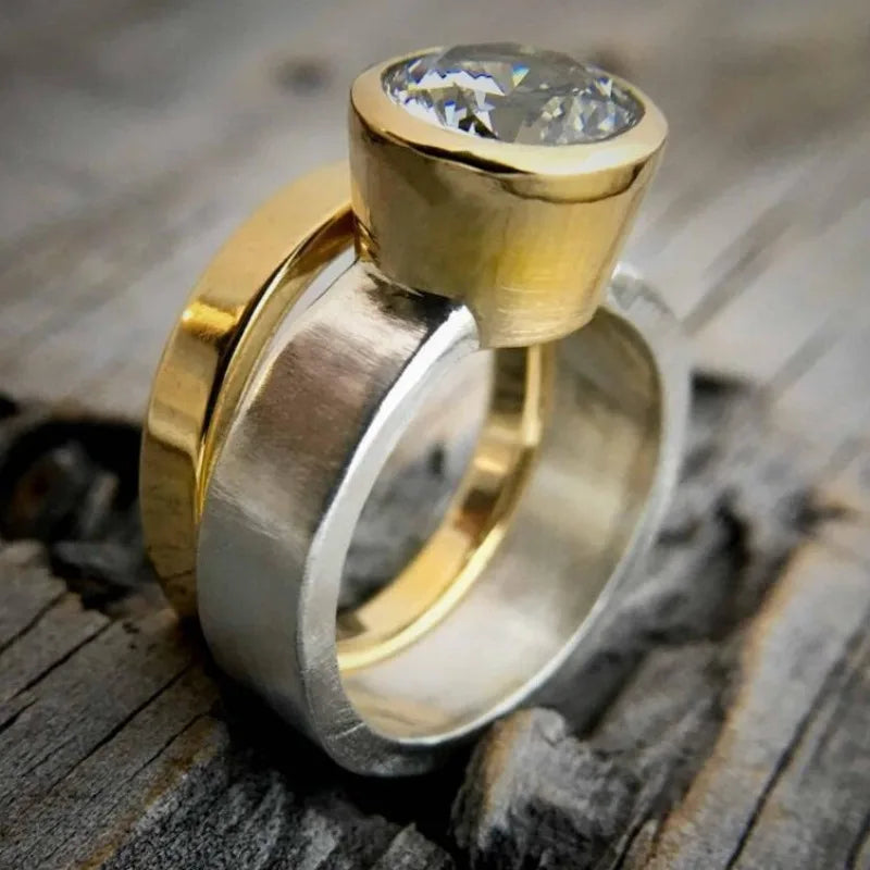 Ring Set – Gold Diamond Bond