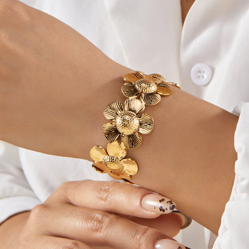 Bracelet Vintage Inspired Golden